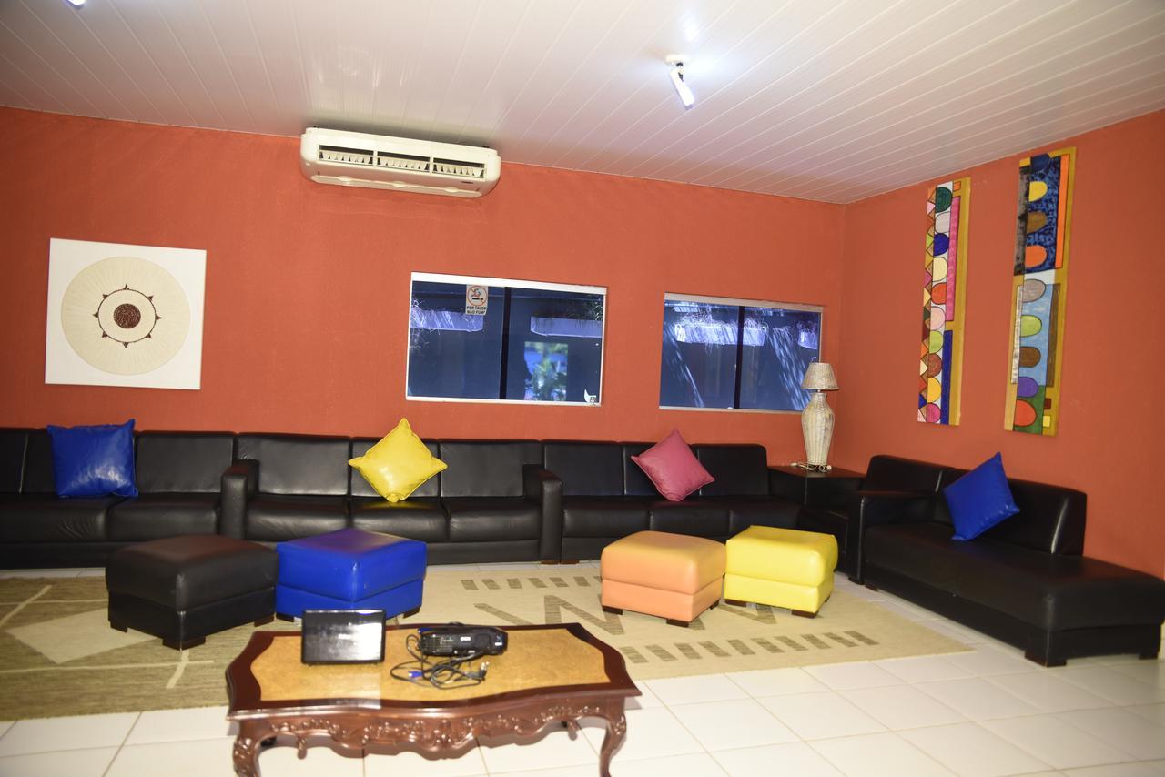 Rosa Spa E Pousada Aparecida de Goiania Ngoại thất bức ảnh