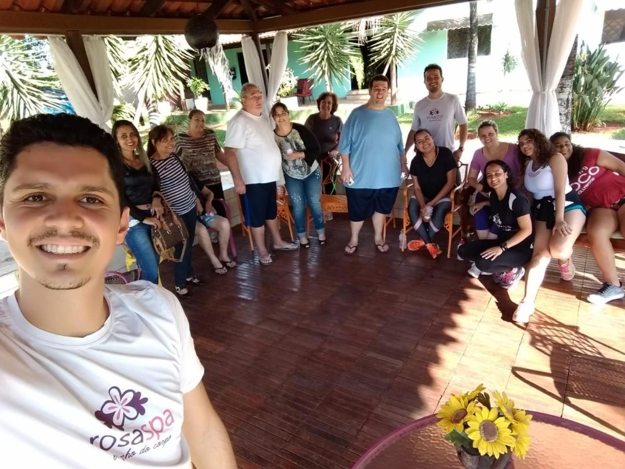 Rosa Spa E Pousada Aparecida de Goiania Ngoại thất bức ảnh